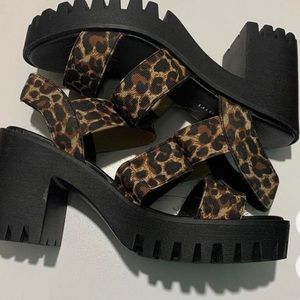 Madden Girl chunky heels